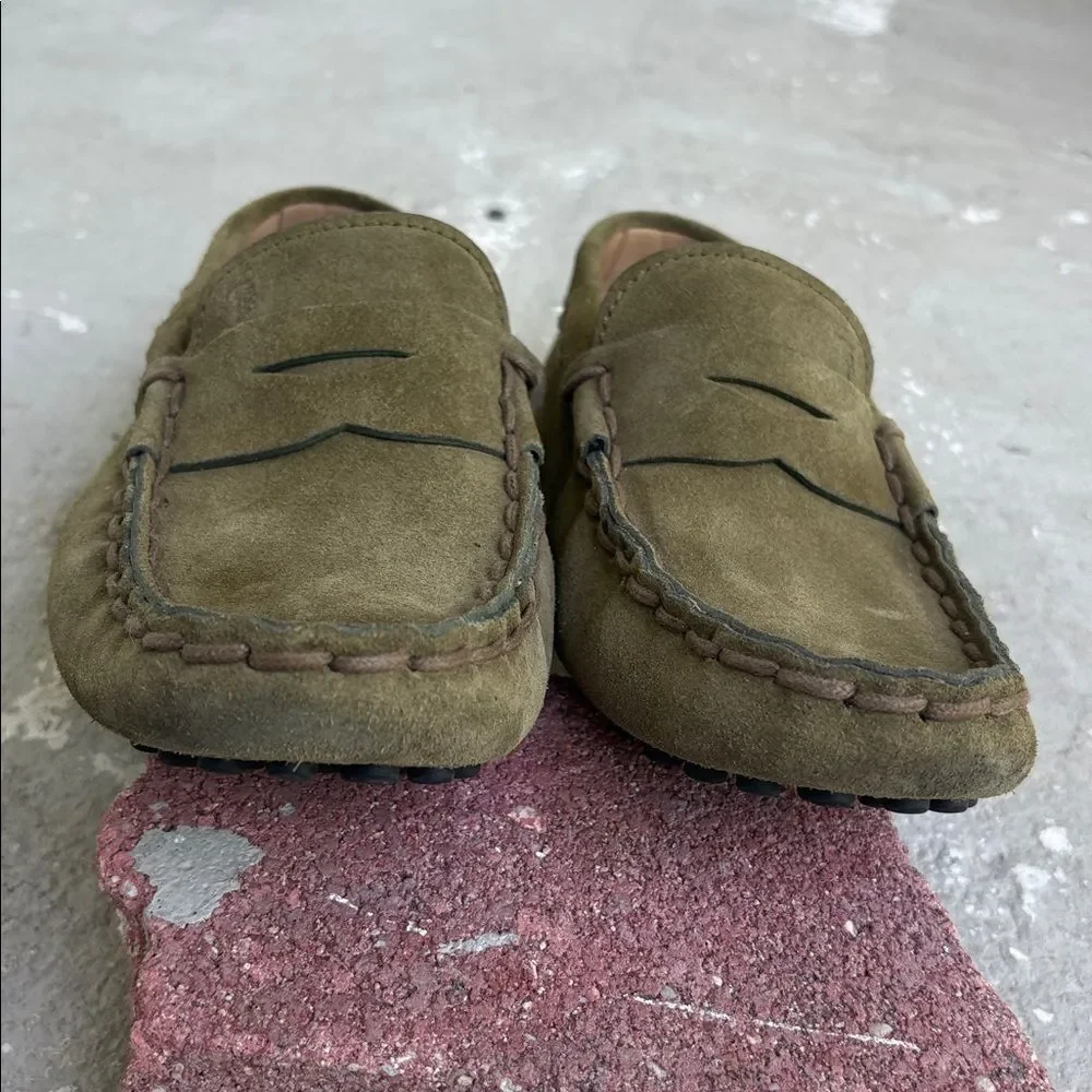 Tod’s Gommino driving suede loafers